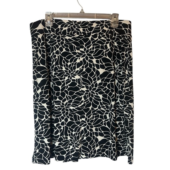 Merona Black and White Pencil Skirt Knee-Length Casual with shorts size XL - Picture 1 of 8